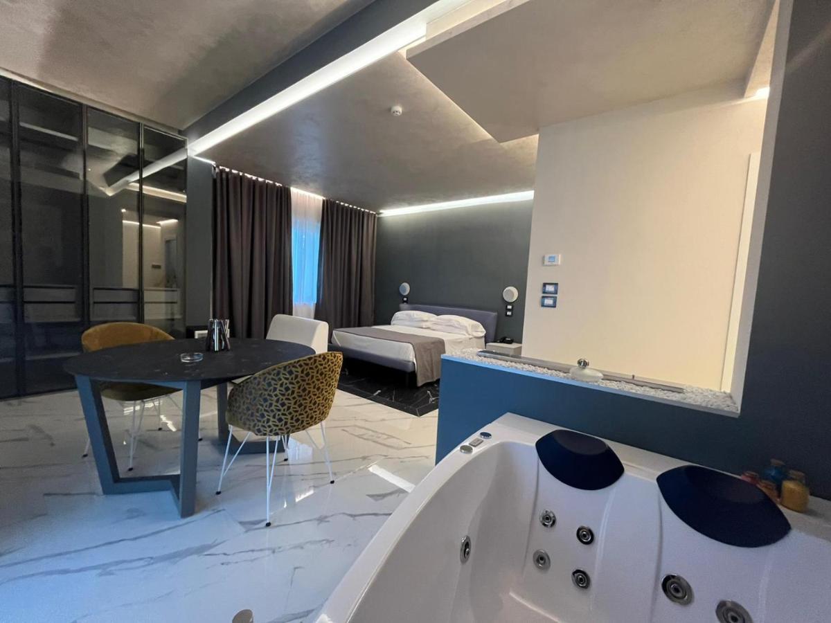 Club Hotel Kennedy Roccella Ionica Zewnętrze zdjęcie