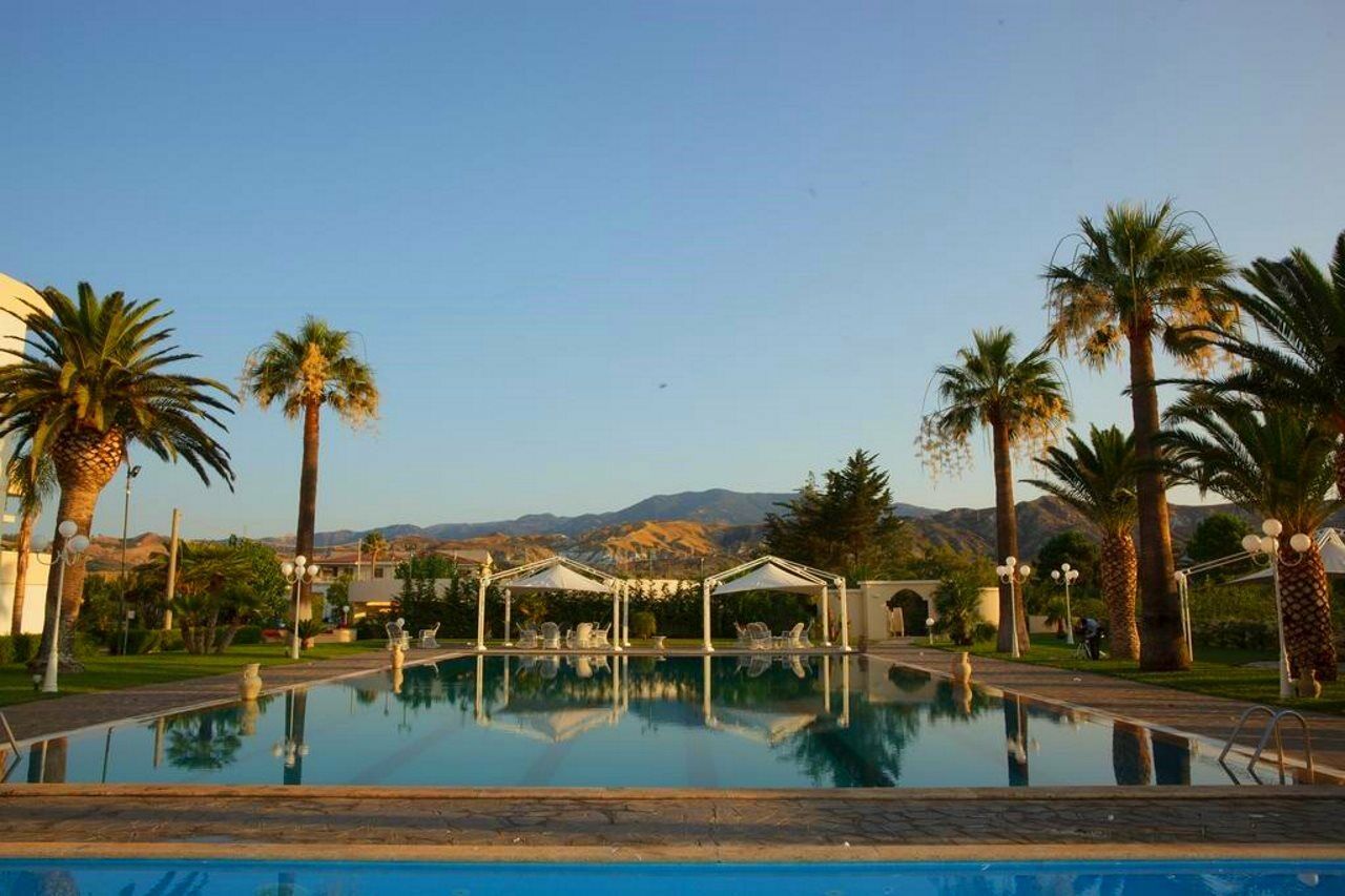 Club Hotel Kennedy Roccella Ionica Zewnętrze zdjęcie